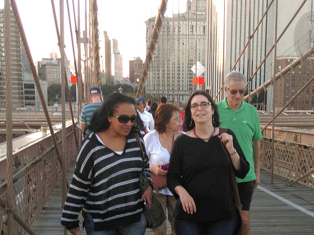 two anthropologists on Brooklyn bridge